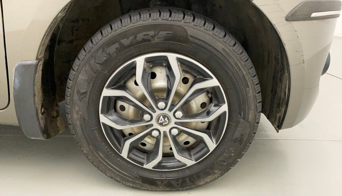 2019 Maruti New Wagon-R LXI CNG 1.0, CNG, Manual, 70,440 km, Right Front Wheel
