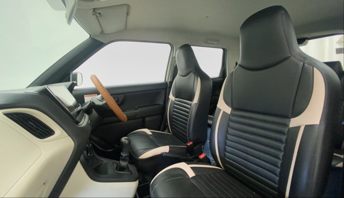 2019 Maruti New Wagon-R LXI CNG 1.0, CNG, Manual, 70,440 km, Right Side Front Door Cabin