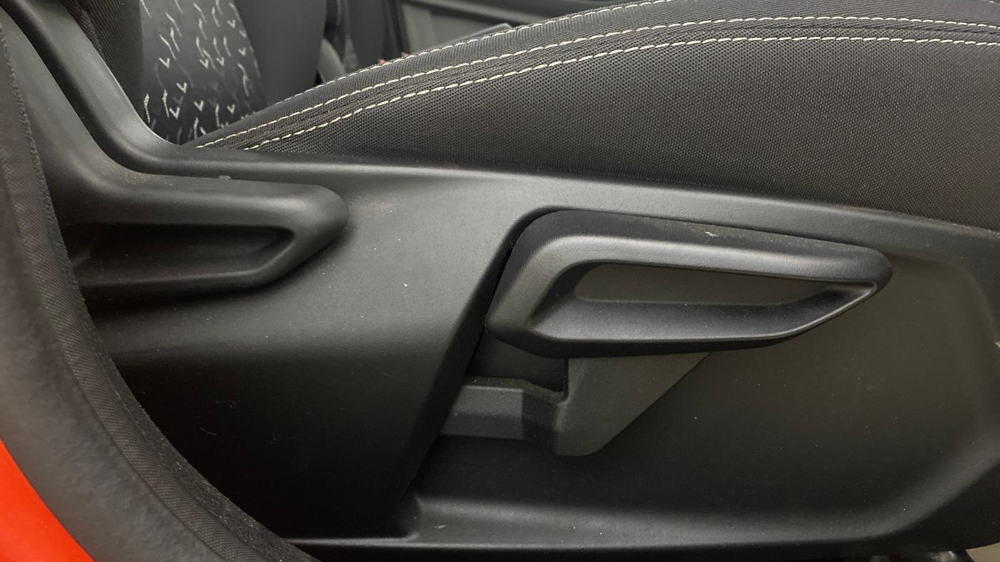 2021 Tata Tiago XZA PLUS PETROL, Petrol, Automatic, 39,187 km, Driver Side Adjustment Panel