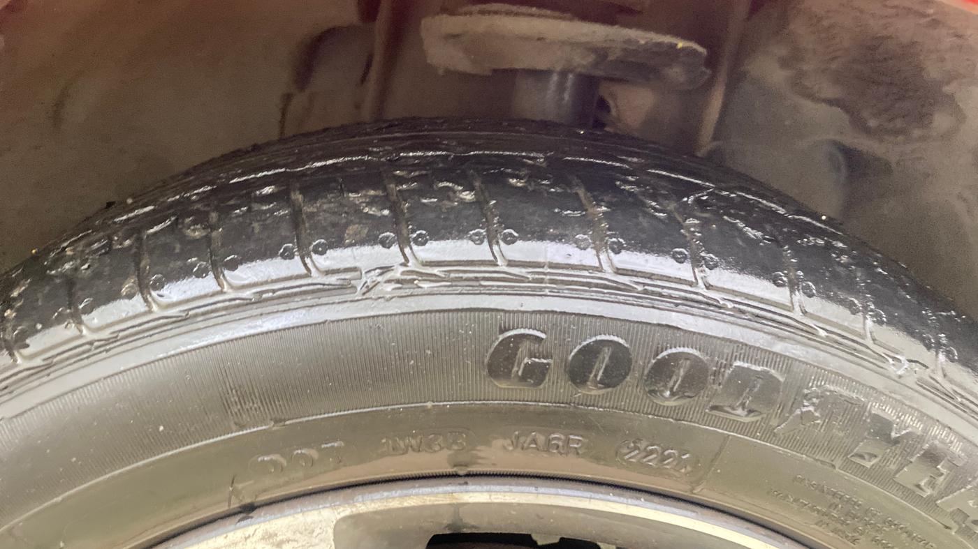 2021 Tata Tiago XZA PLUS PETROL, Petrol, Automatic, 39,187 km, Right Front Tyre Tread