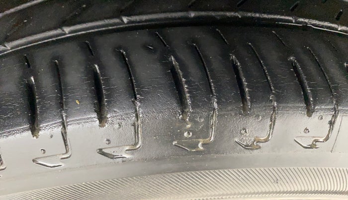 2022 Honda City 1.5L I-VTEC ZX CVT, Petrol, Automatic, 31,701 km, Right Front Tyre Tread