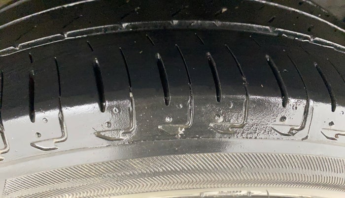 2022 Honda City 1.5L I-VTEC ZX CVT, Petrol, Automatic, 31,701 km, Left Rear Tyre Tread