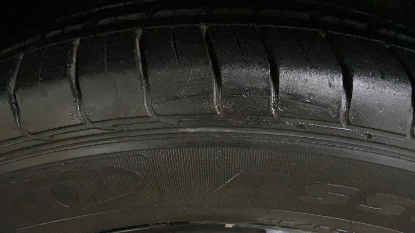 2019 MG HECTOR SHARP 1.5 DCT PETROL, Petrol, Automatic, 43,574 km, Right Front Tyre Tread