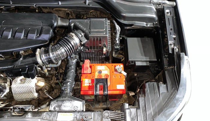 2021 Mahindra XUV300 W8 1.2 PETROL, Petrol, Manual, 53,404 km, Engine View - Left