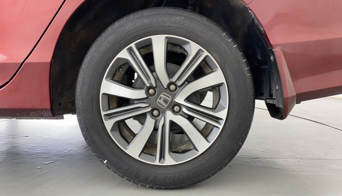 2018 Honda City V MT PETROL, Petrol, Manual, 32,812 km, Left Rear Wheel