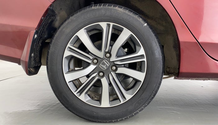 2018 Honda City V MT PETROL, Petrol, Manual, 32,812 km, Right Rear Wheel