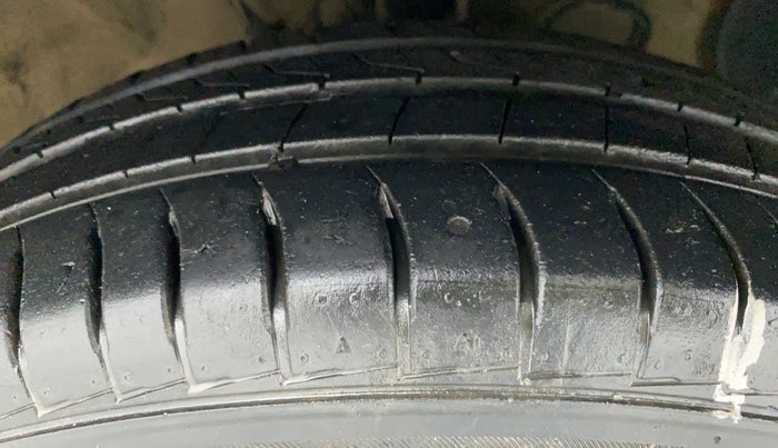 2019 Hyundai NEW SANTRO ERA 1.1, Petrol, Manual, 15,266 km, Right Front Tyre Tread