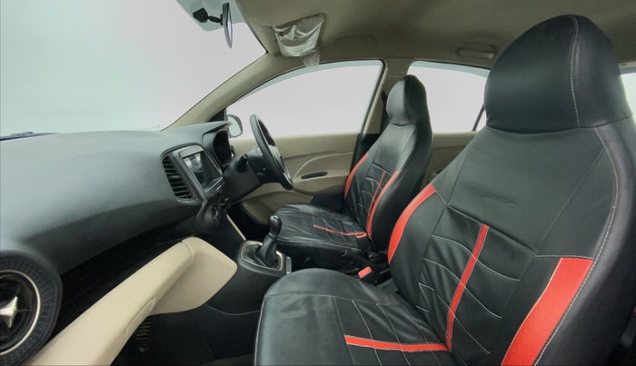 2019 Hyundai NEW SANTRO ERA 1.1, Petrol, Manual, 15,266 km, Right Side Front Door Cabin