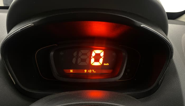 2017 Renault Kwid RXT 1.0 AMT (O), Petrol, Automatic, 9,107 km, Odometer Image