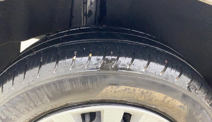 2020 Maruti Baleno DELTA PETROL 1.2, Petrol, Manual, 21,185 km, Right Rear Tyre Tread