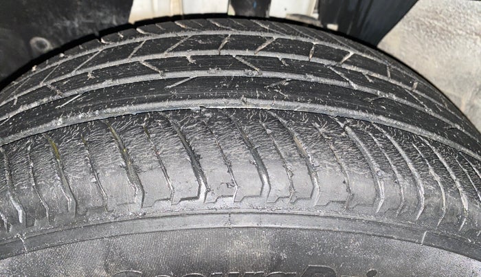 2021 Renault Kiger RXL MT, Petrol, Manual, 35,066 km, Left Front Tyre Tread