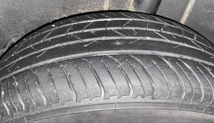 2021 Renault Kiger RXL MT, Petrol, Manual, 35,066 km, Left Rear Tyre Tread