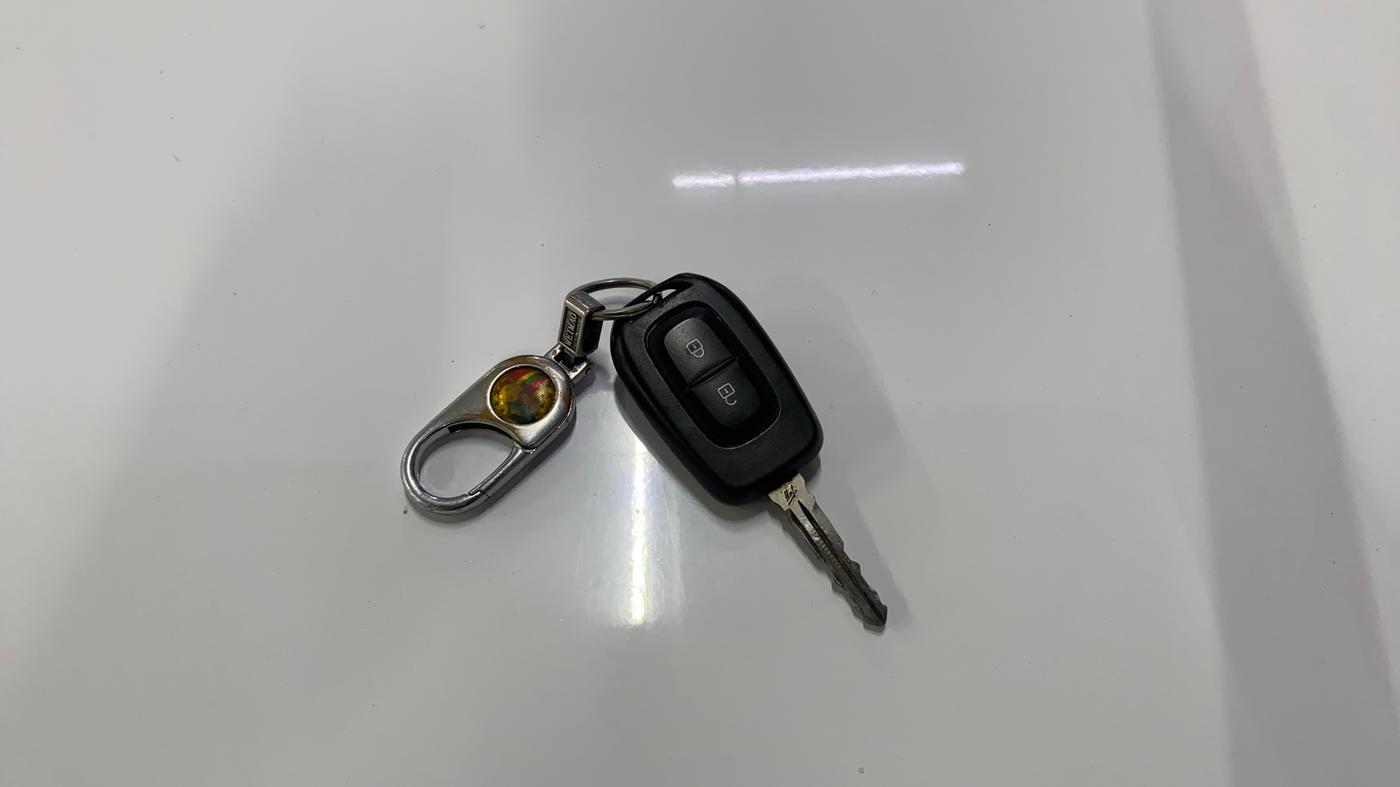 2021 Renault Kiger RXL MT, Petrol, Manual, 35,066 km, Key Close Up
