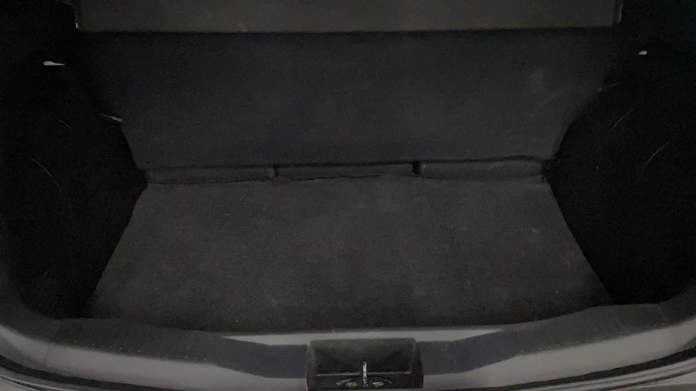 2021 Renault Kiger RXL MT, Petrol, Manual, 35,066 km, Boot Inside