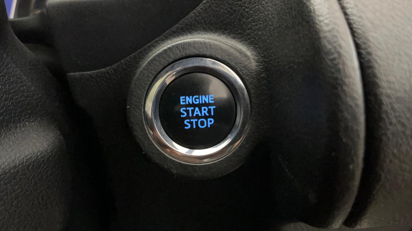 2020 Toyota Innova Crysta 2.7 ZX AT 7 STR, Petrol, Automatic, 94,982 km, Keyless Start/ Stop Button
