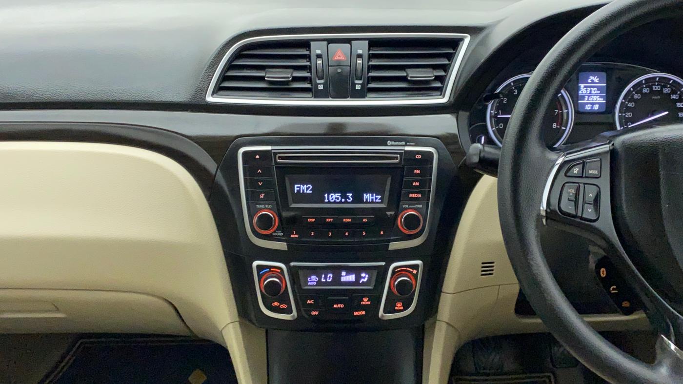 2017 Maruti Ciaz DELTA 1.4 VVT, Petrol, Manual, 31,601 km, Air Conditioner
