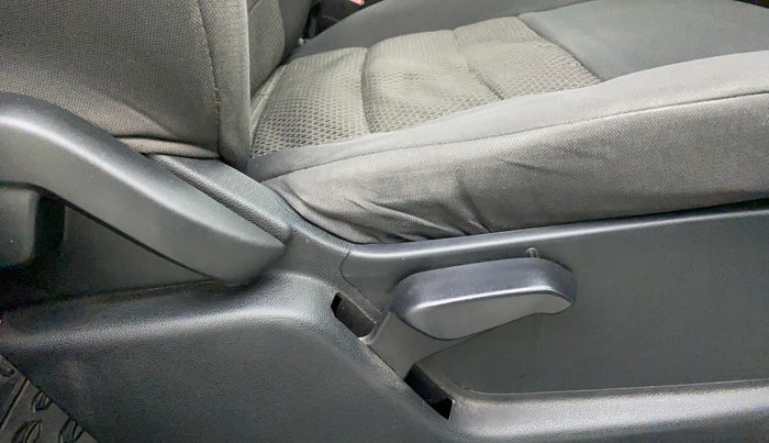 2018 Ford Ecosport TREND + 1.5L PETROL AT, Petrol, Automatic, 75,985 km, Driver Side Adjustment Panel