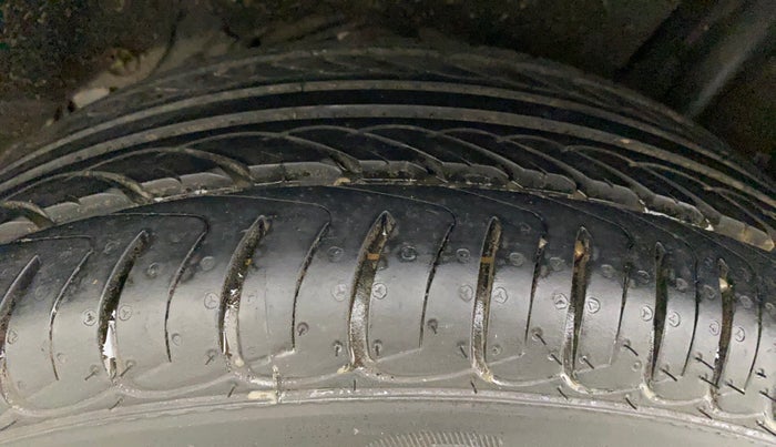 2018 Ford Ecosport TREND + 1.5L PETROL AT, Petrol, Automatic, 75,985 km, Left Rear Tyre Tread