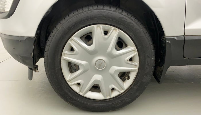 2018 Ford Ecosport TREND + 1.5L PETROL AT, Petrol, Automatic, 75,985 km, Left Front Wheel