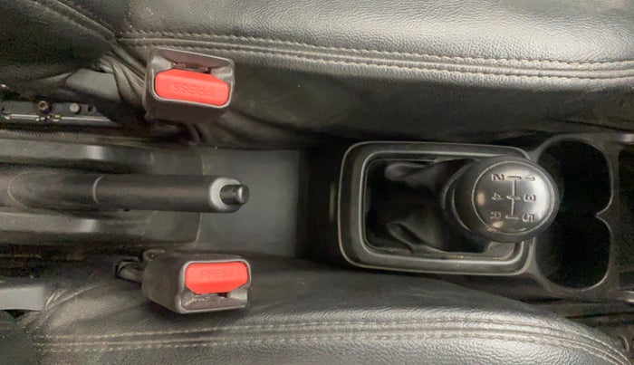 2019 Maruti S PRESSO VXI+, Petrol, Manual, 30,880 km, Gear Lever