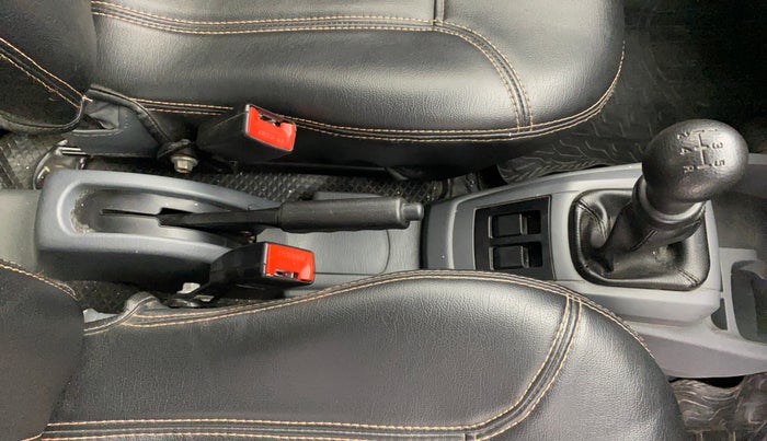 2015 Maruti Alto 800 LXI, Petrol, Manual, 64,894 km, Gear Lever