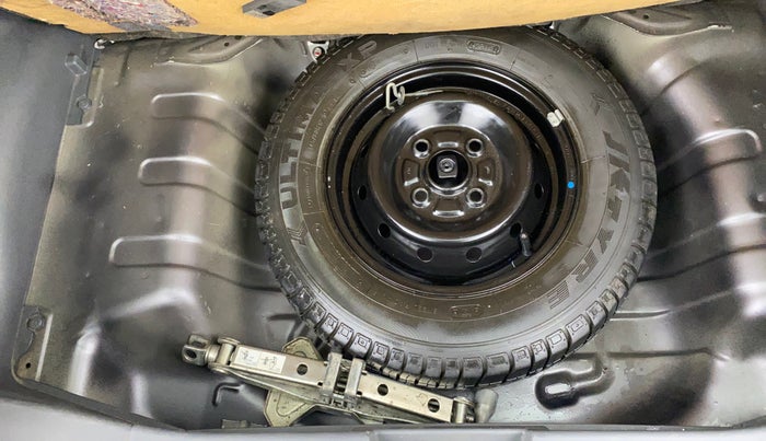 2015 Maruti Alto 800 LXI, Petrol, Manual, 64,894 km, Spare Tyre