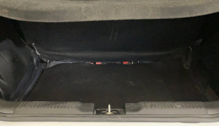 2023 Maruti Swift VXI, Petrol, Manual, 43,742 km, Boot Inside