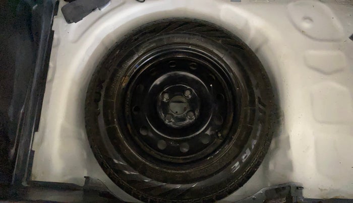 2023 Maruti Swift VXI, Petrol, Manual, 43,742 km, Spare Tyre