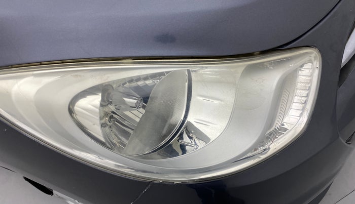 2011 Hyundai i10 MAGNA 1.1, Petrol, Manual, 1,02,385 km, Right headlight - Minor scratches