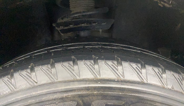 2022 Tata Safari XZ PLUS, Diesel, Manual, 49,123 km, Right Front Tyre Tread