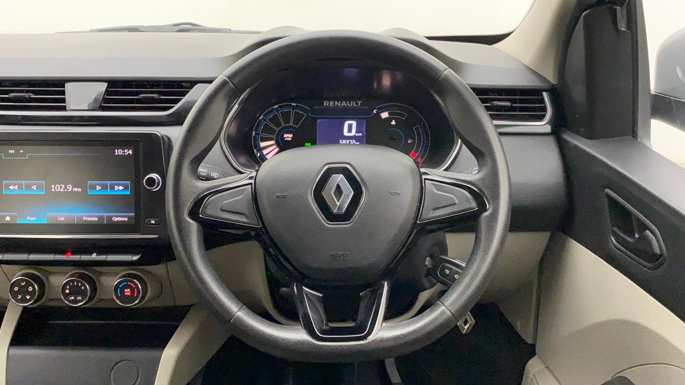 2020 Renault TRIBER RXT, Petrol, Manual, 58,372 km, Steering Wheel Close Up