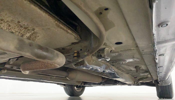 2013 Maruti Ertiga ZXI, CNG, Manual, 99,071 km, Right Side Underbody