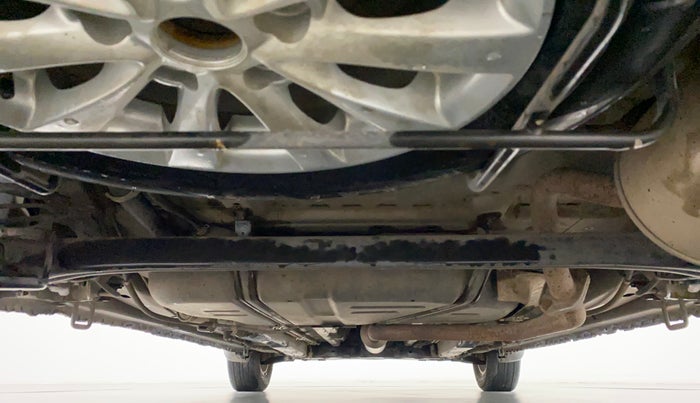 2013 Maruti Ertiga ZXI, CNG, Manual, 99,071 km, Rear Underbody