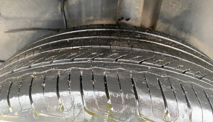 2022 Tata ALTROZ XZ PETROL, Petrol, Manual, 29,714 km, Left Rear Tyre Tread