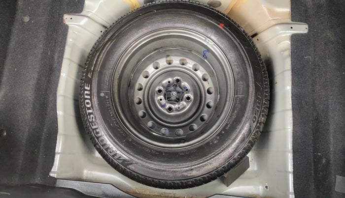 2022 Tata ALTROZ XZ PETROL, Petrol, Manual, 29,714 km, Spare Tyre