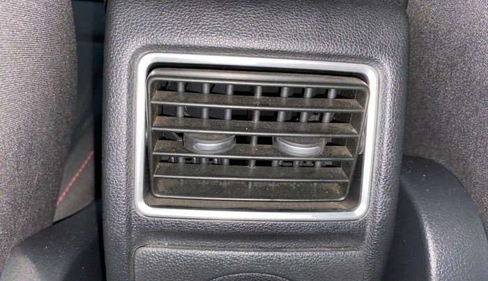 2019 Volkswagen Polo HIGHLINE PLUS 1.0, Petrol, Manual, 55,859 km, Rear AC Vents