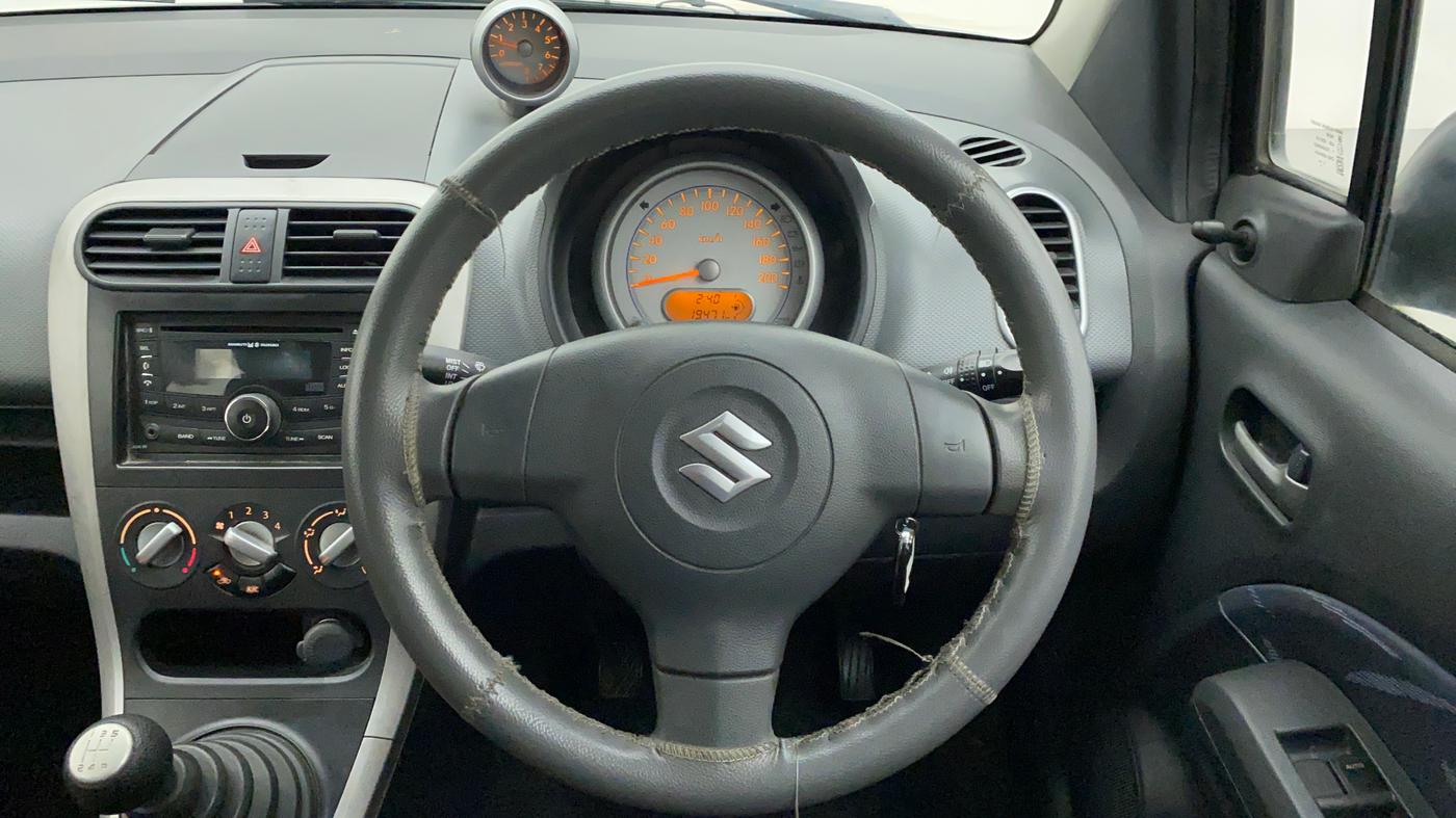 2012 Maruti Ritz VXI, Petrol, Manual, 19,582 km, Steering Wheel Close Up