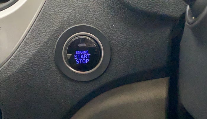 2017 Hyundai Verna 1.6 VTVT SX O, Petrol, Manual, 49,542 km, Keyless Start/ Stop Button