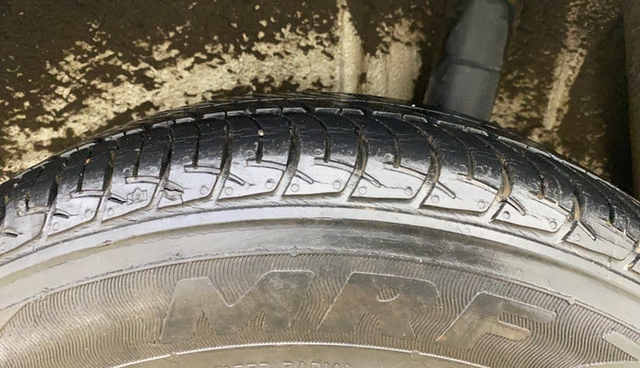 2020 Maruti New Wagon-R VXI 1.2, Petrol, Manual, 28,925 km, Left Rear Tyre Tread