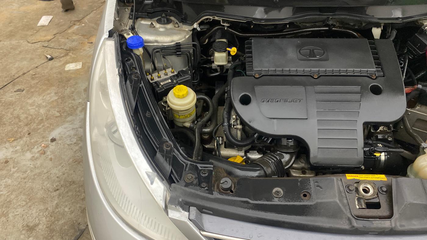 2014 Tata Indica Vista VX TECH QUADRAJET, Diesel, Manual, 38,245 km, Engine View - Right