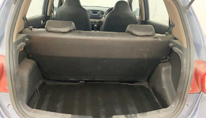 2016 Hyundai Grand i10 ASTA AT 1.2 KAPPA VTVT, Petrol, Automatic, 86,550 km, Boot Inside