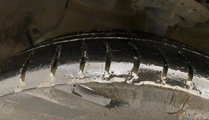 2016 Hyundai Grand i10 ASTA AT 1.2 KAPPA VTVT, Petrol, Automatic, 86,550 km, Left Front Tyre Tread