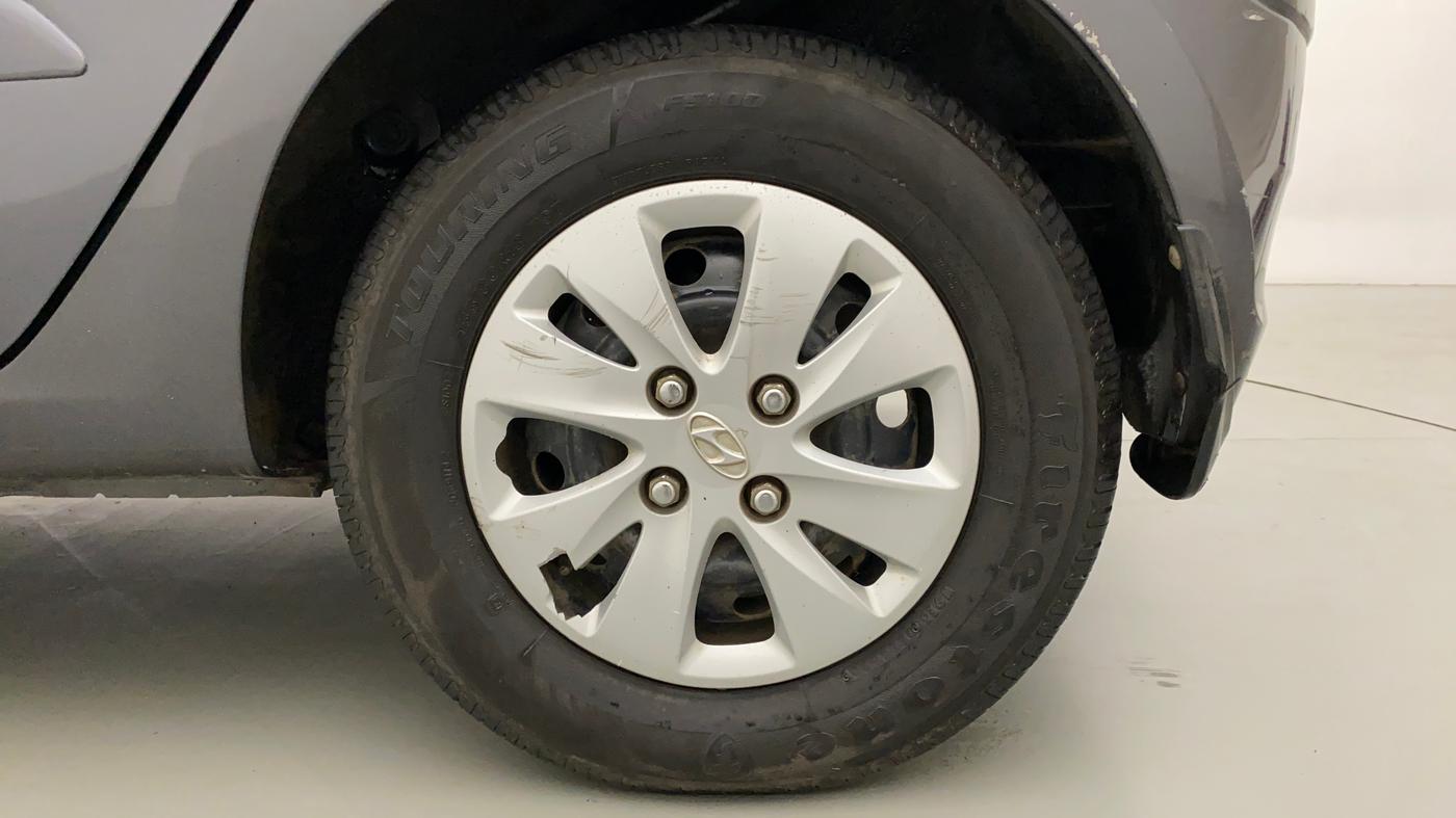 2011 Hyundai i10 SPORTZ 1.2, Petrol, Manual, 32,901 km, Left Rear Wheel