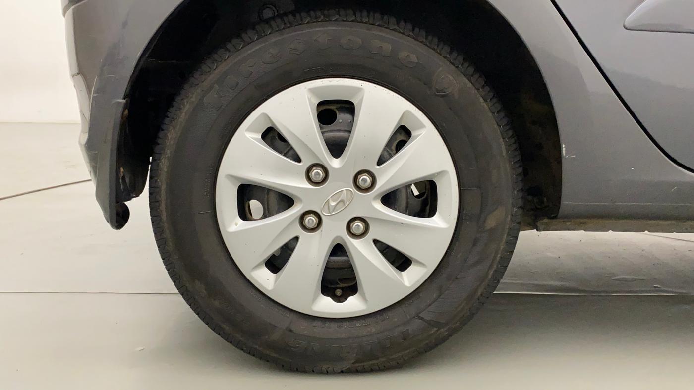 2011 Hyundai i10 SPORTZ 1.2, Petrol, Manual, 32,901 km, Right Rear Wheel