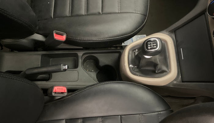 2018 Hyundai Xcent SX 1.2, Petrol, Manual, 79,890 km, Gear Lever