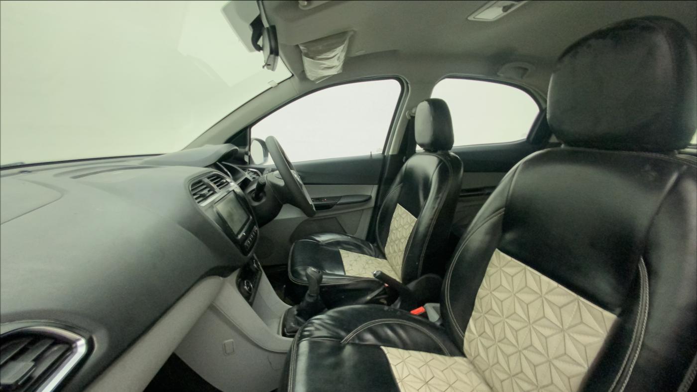 2020 Tata Tiago XZ PLUS PETROL, Petrol, Manual, 61,902 km, Right Side Front Door Cabin