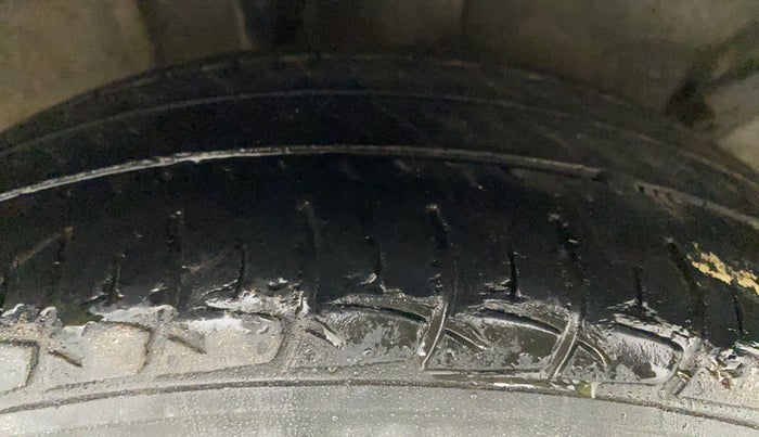 2020 Tata Tiago XZ PLUS PETROL, Petrol, Manual, 61,902 km, Right Rear Tyre Tread