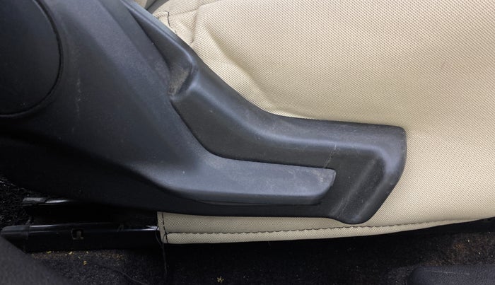 2018 Maruti Baleno DELTA PETROL 1.2, Petrol, Manual, 63,935 km, Driver Side Adjustment Panel