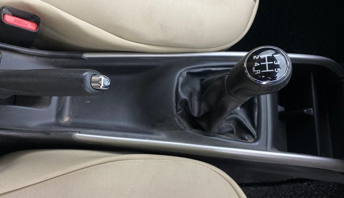 2018 Maruti Baleno DELTA PETROL 1.2, Petrol, Manual, 63,935 km, Gear Lever