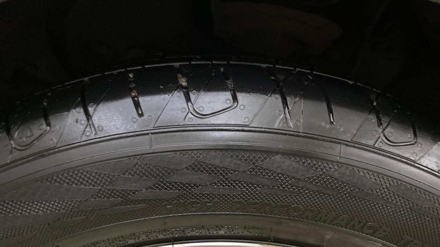 2018 Hyundai Creta SX AT 1.6 PETROL, Petrol, Automatic, 39,125 km, Left Front Tyre Tread